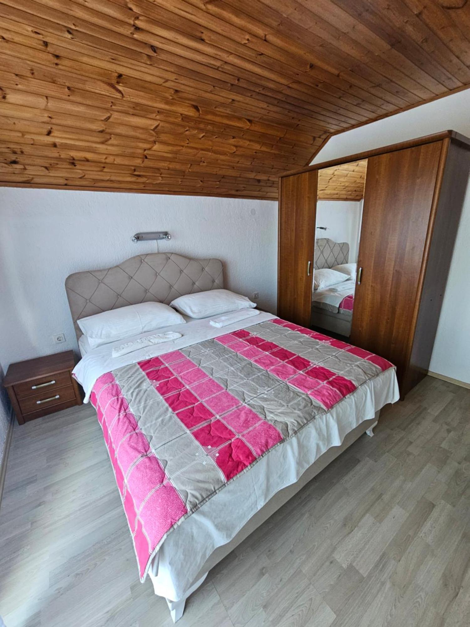 Apartman Mile - Holiday House Smoljanac Exterior photo
