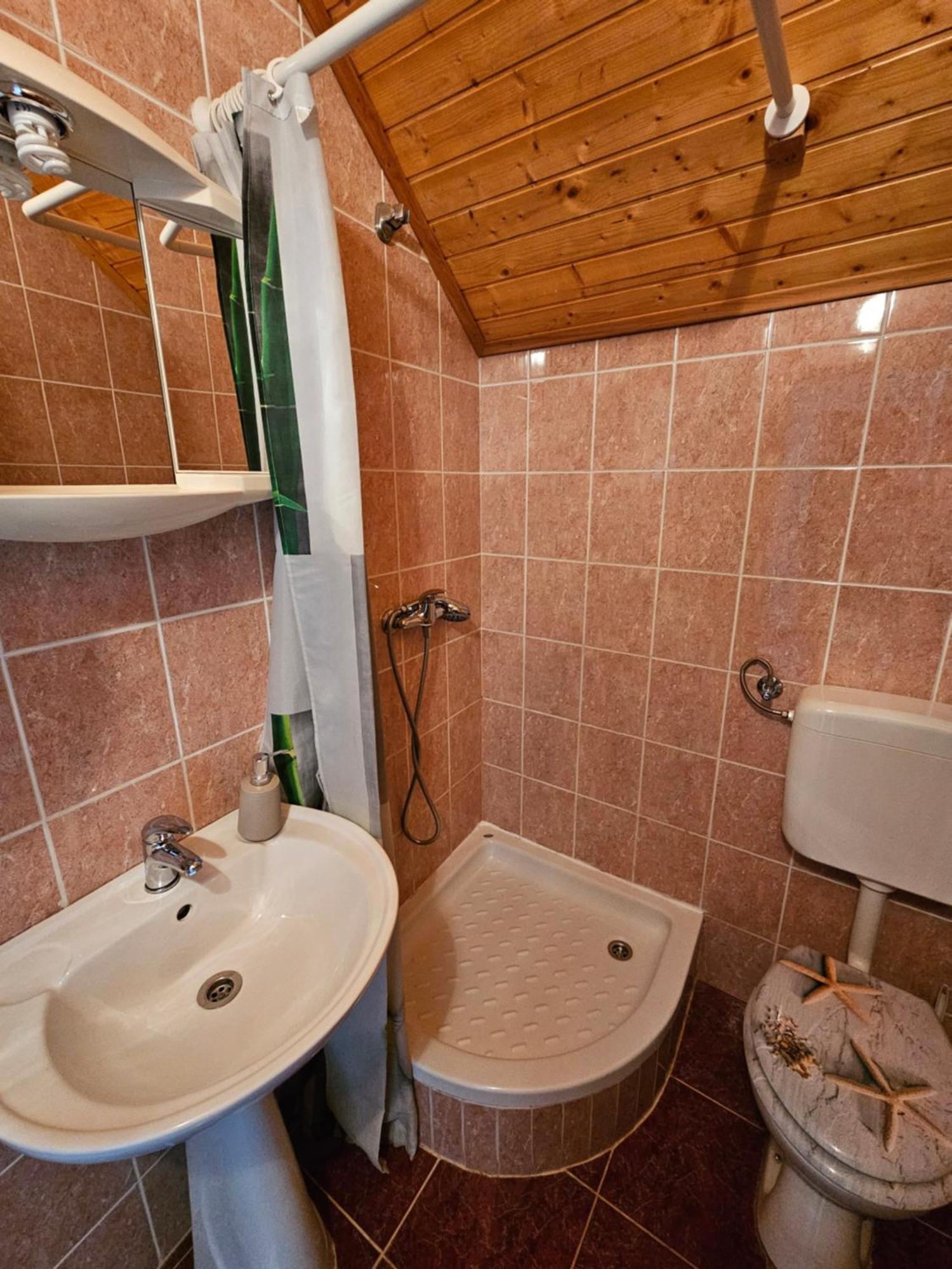 Apartman Mile - Holiday House Smoljanac Room photo